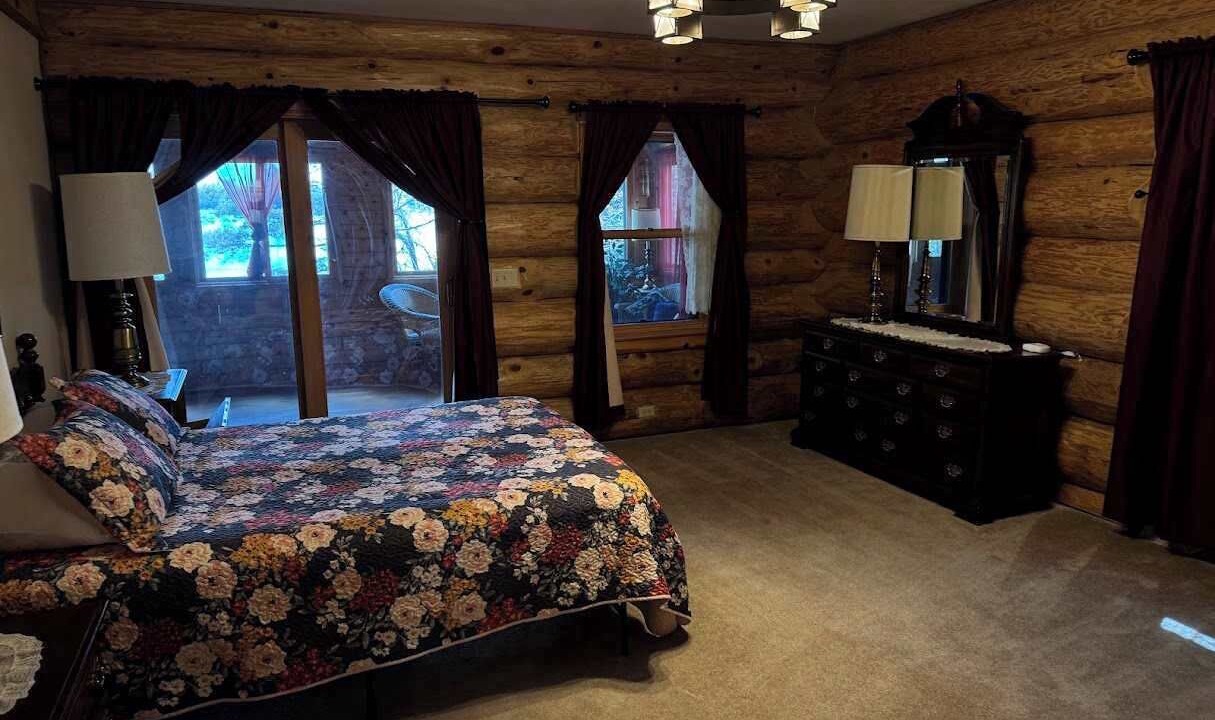 Photo of Bedroom in Hazelhurst