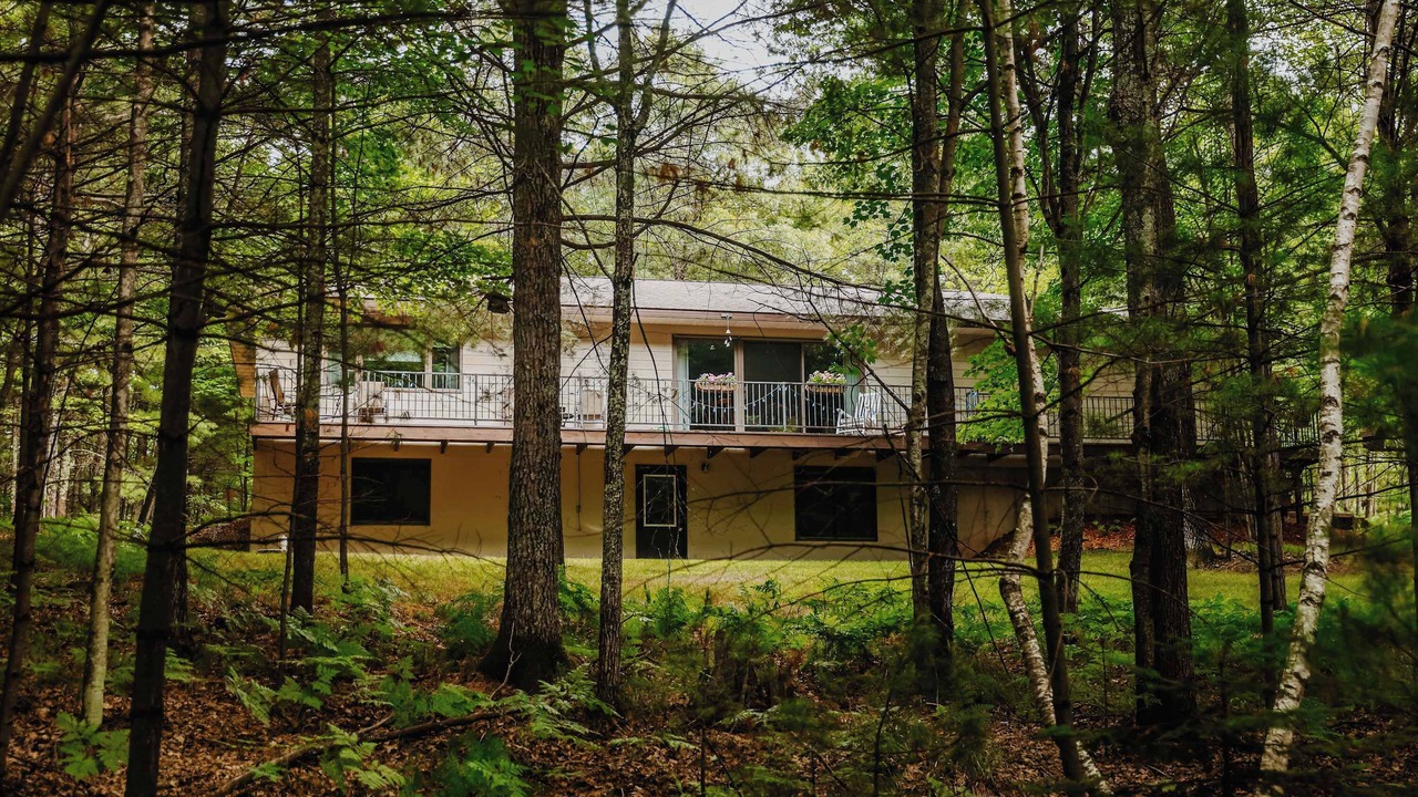 Photo of Outdoor in Arbor Vitae