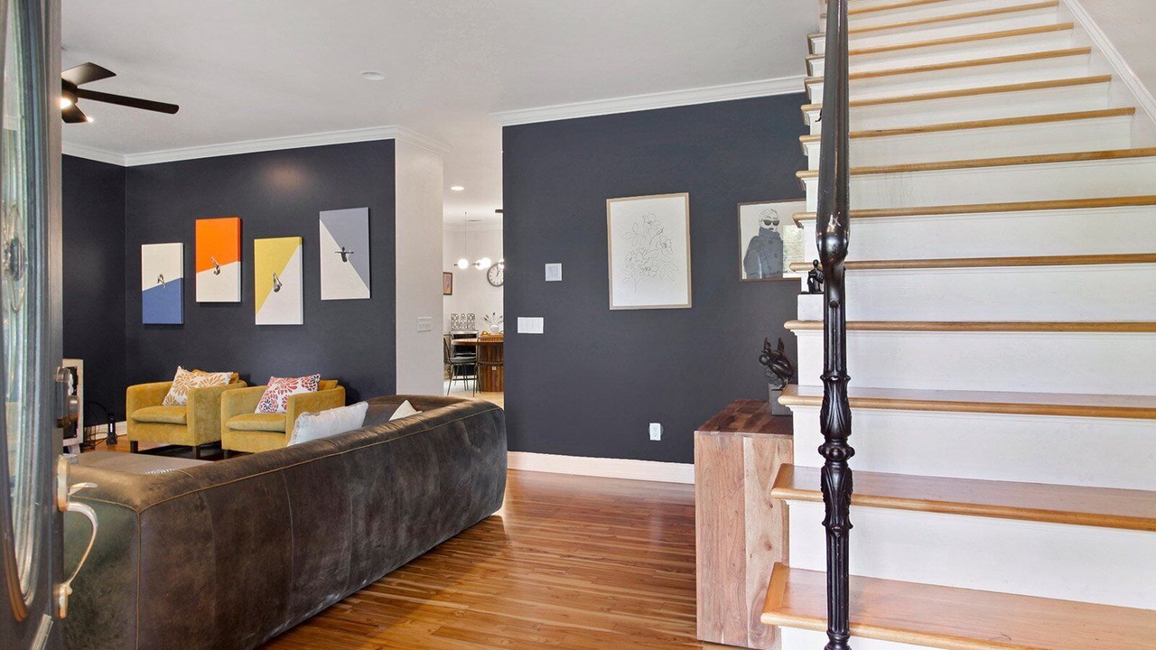 Photo of Livingroom in Thunderbolt