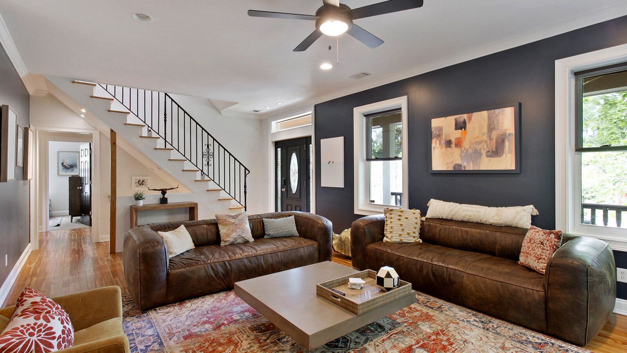 Photo of Livingroom in Thunderbolt