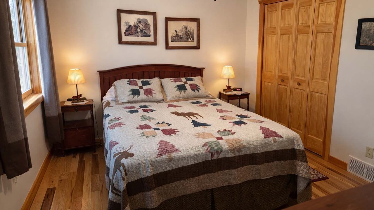 Photo of Bedroom in Arbor Vitae