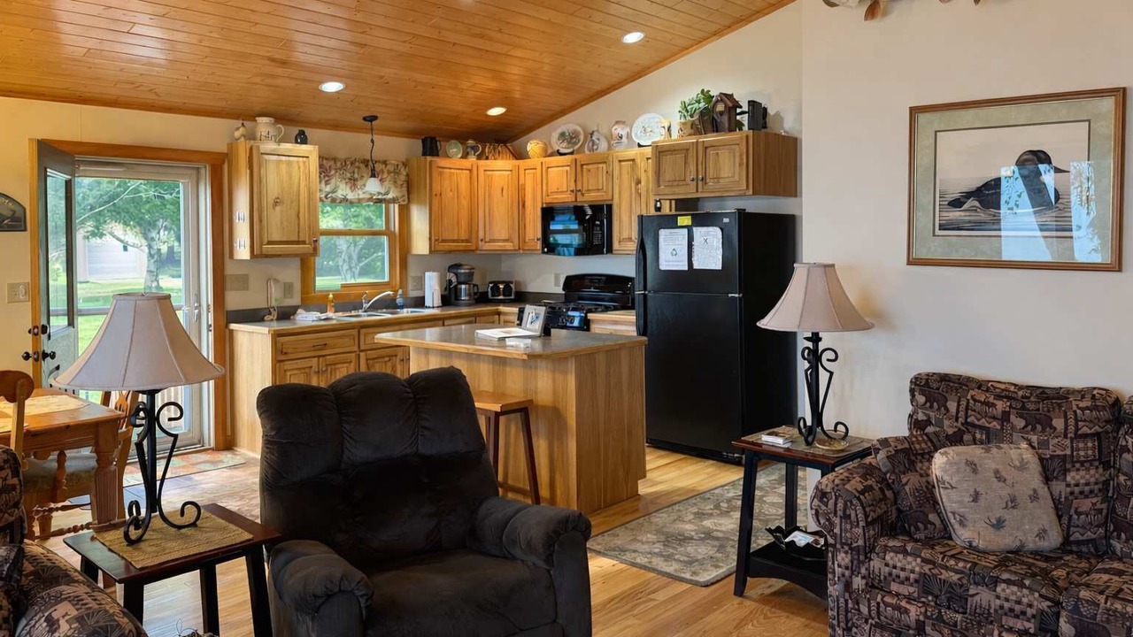 Photo of Livingroom in Arbor Vitae