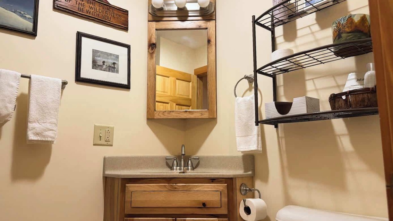 Photo of Bathroom in Arbor Vitae