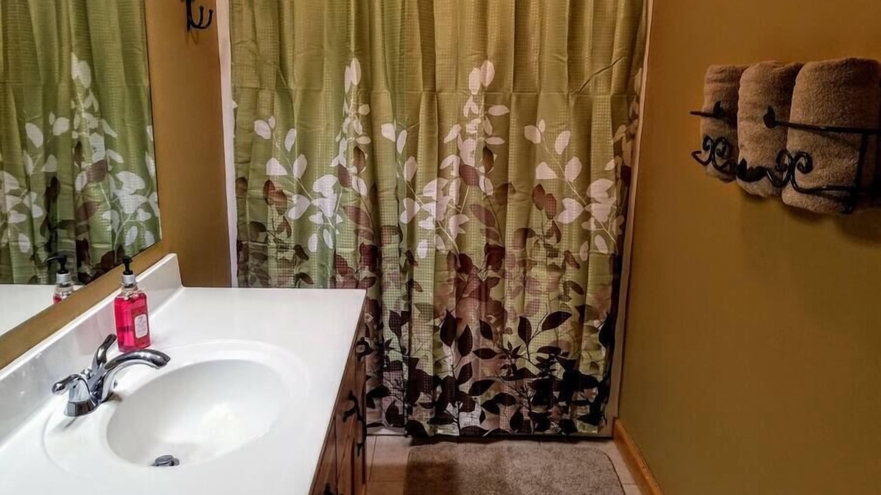 Photo of Bathroom in Minocqua