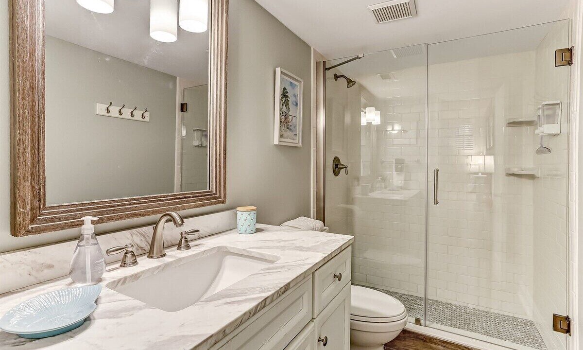 Photo of Bathroom in Fernandina Beach