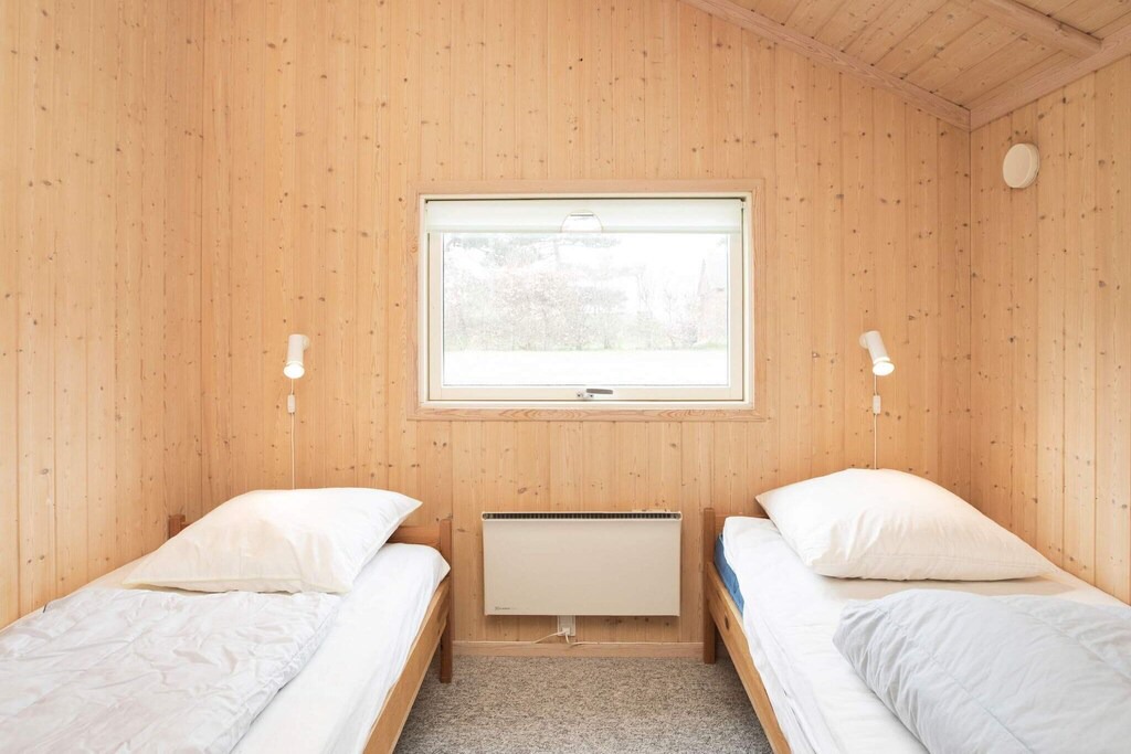 Photo of Others in Frolunde