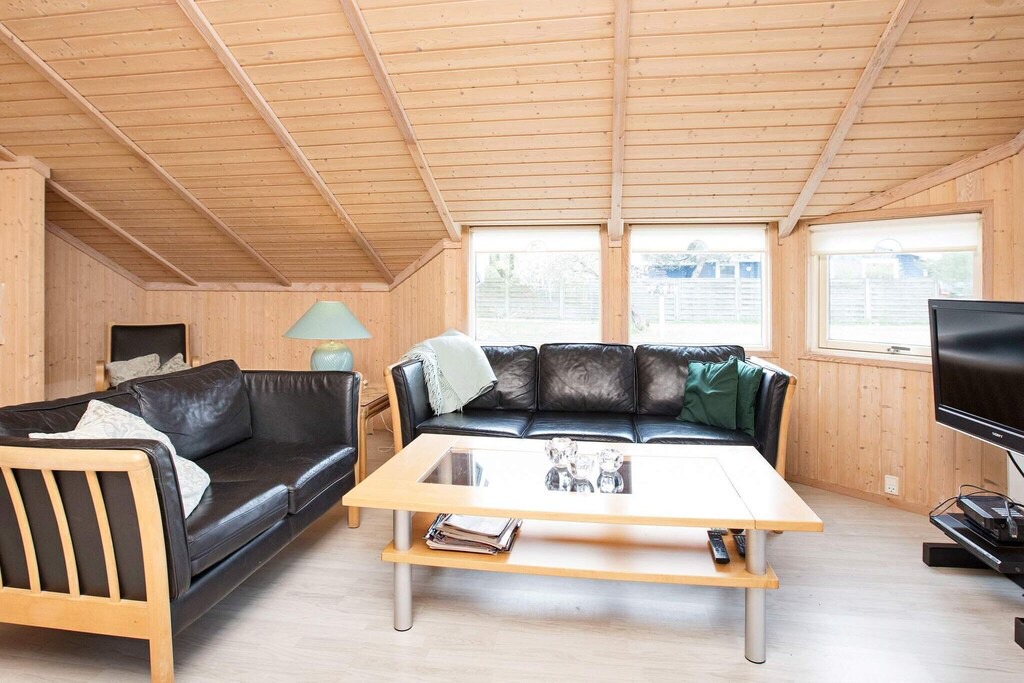 Photo of Others in Frolunde