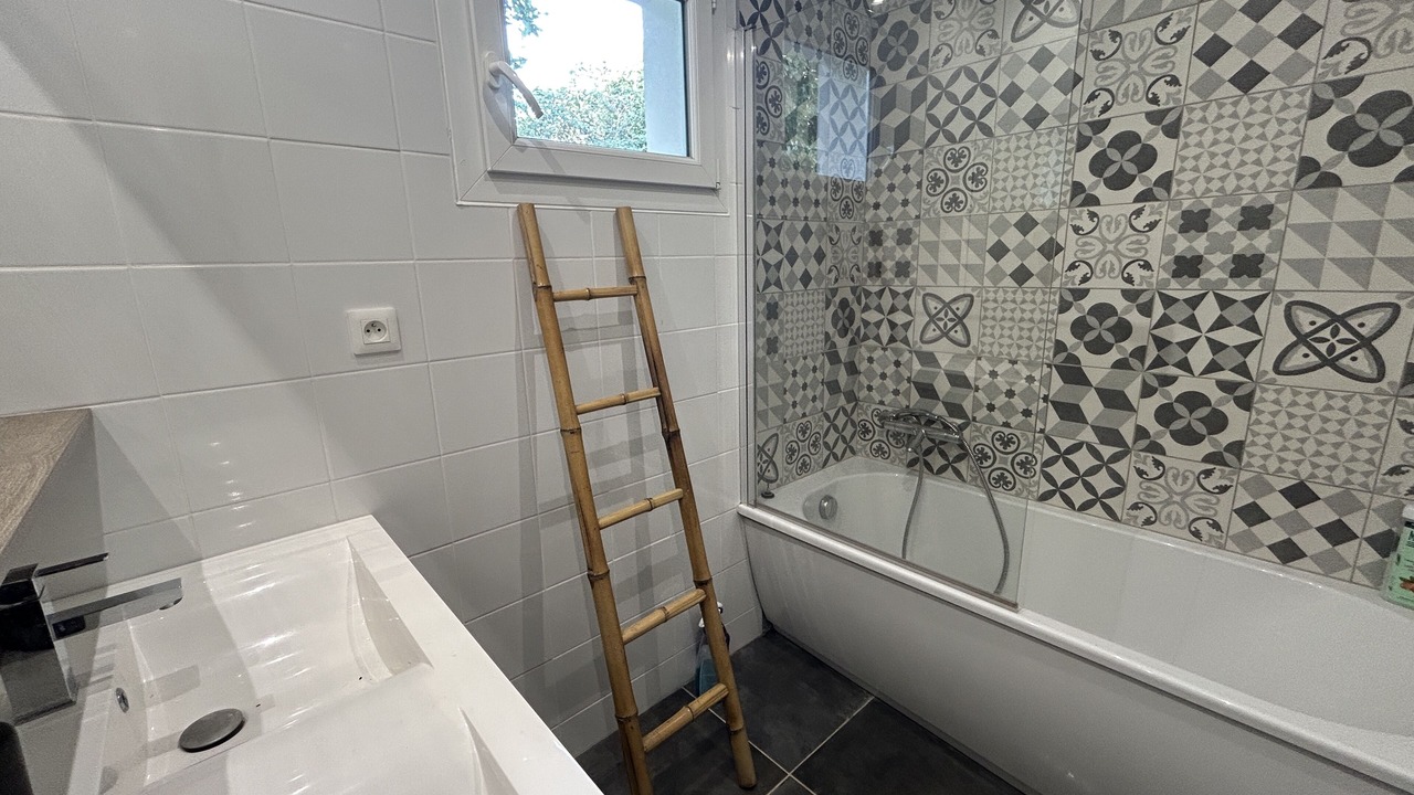 Photo of Bathroom in Asperes