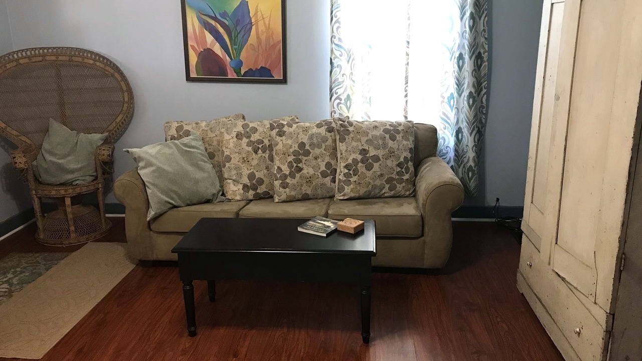 Photo of Livingroom in Marshall-Shadeland