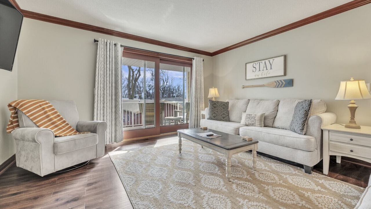 Photo of Livingroom in Arnolds Park