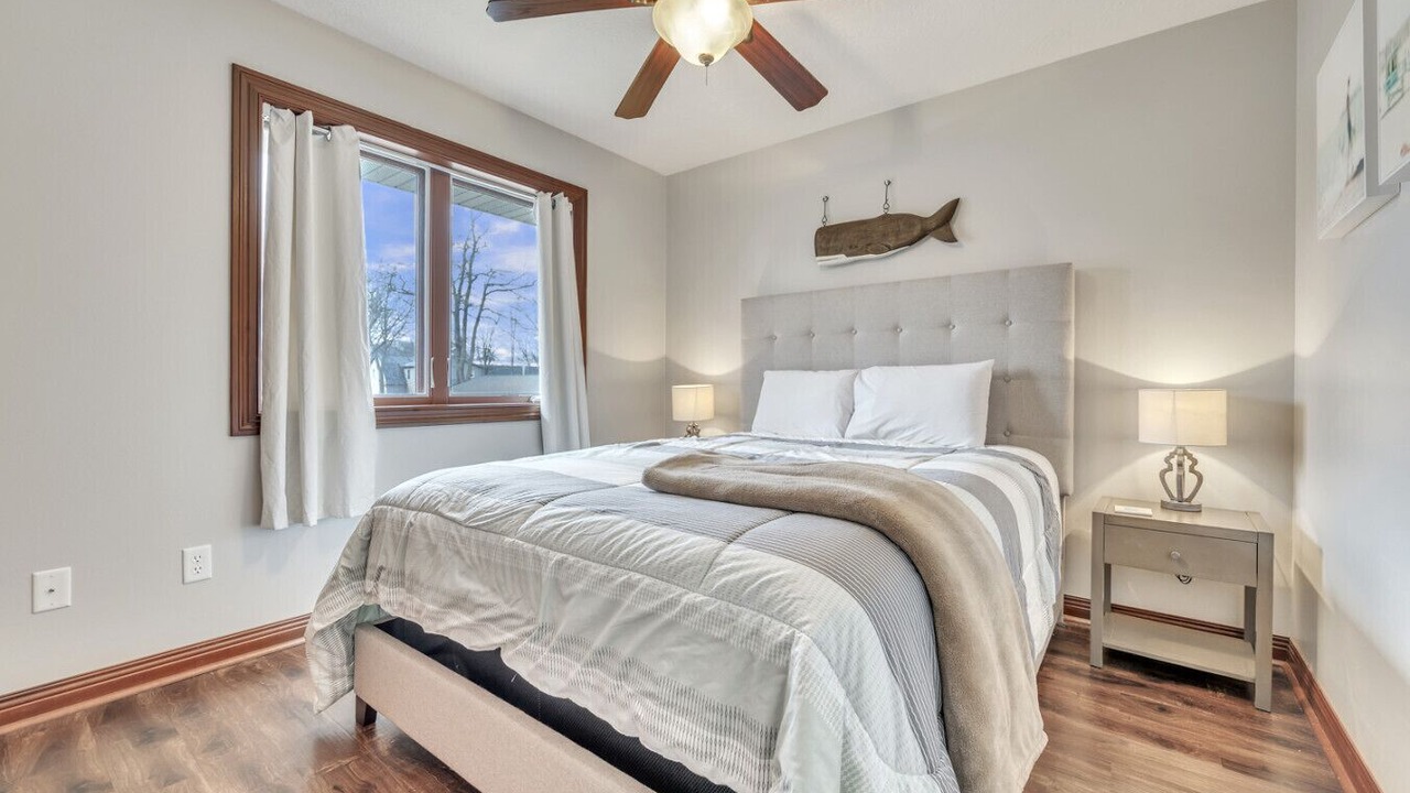 Photo of Bedroom in Arnolds Park