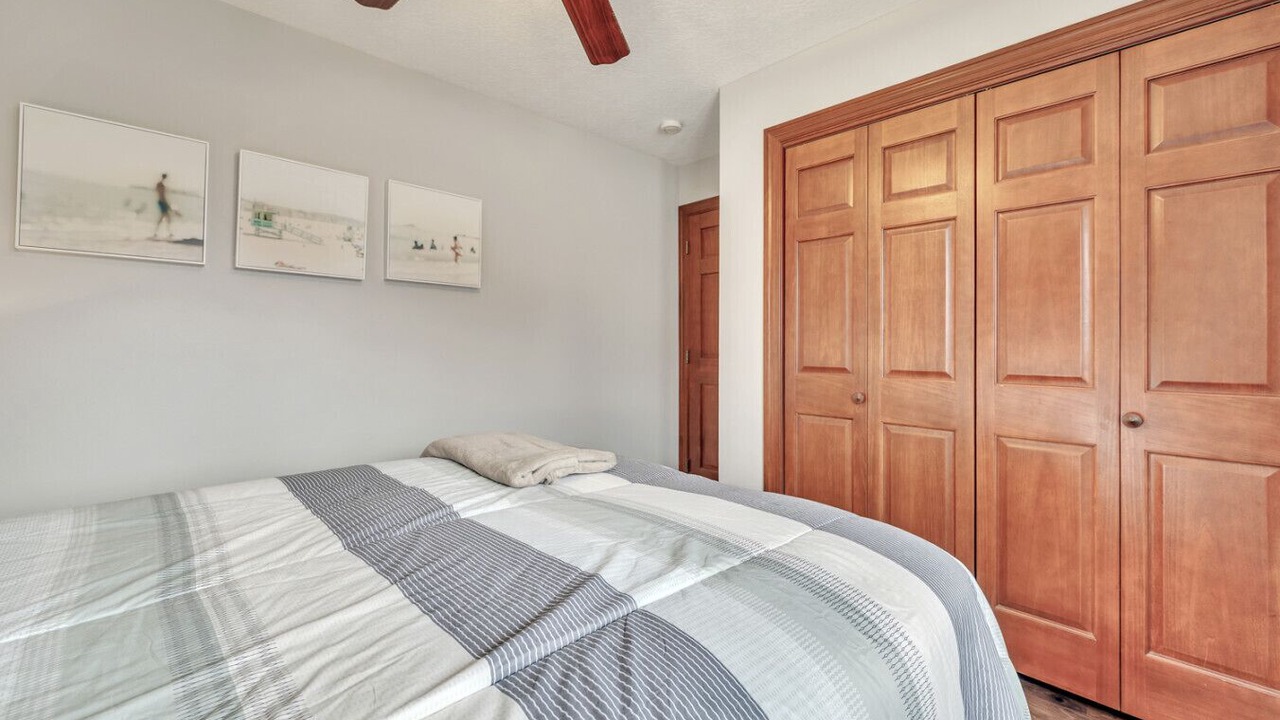 Photo of Bedroom in Arnolds Park