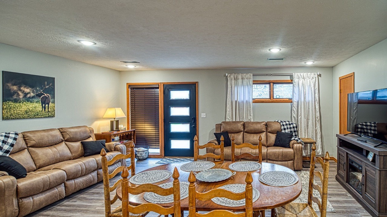 Photo of Livingroom in Jasper