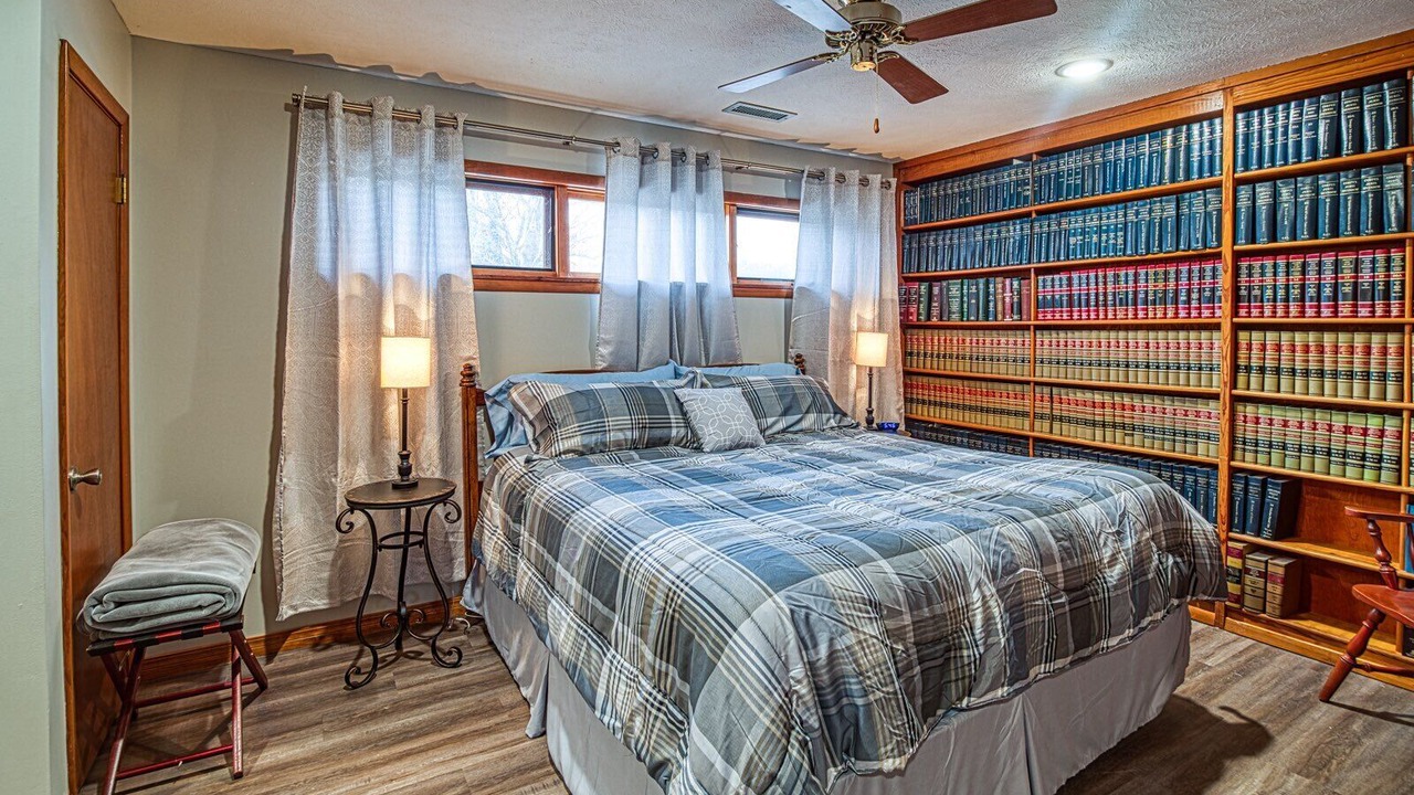 Photo of Bedroom in Jasper
