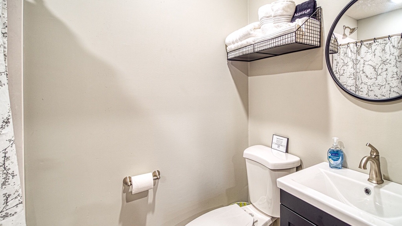 Photo of Bathroom in Jasper