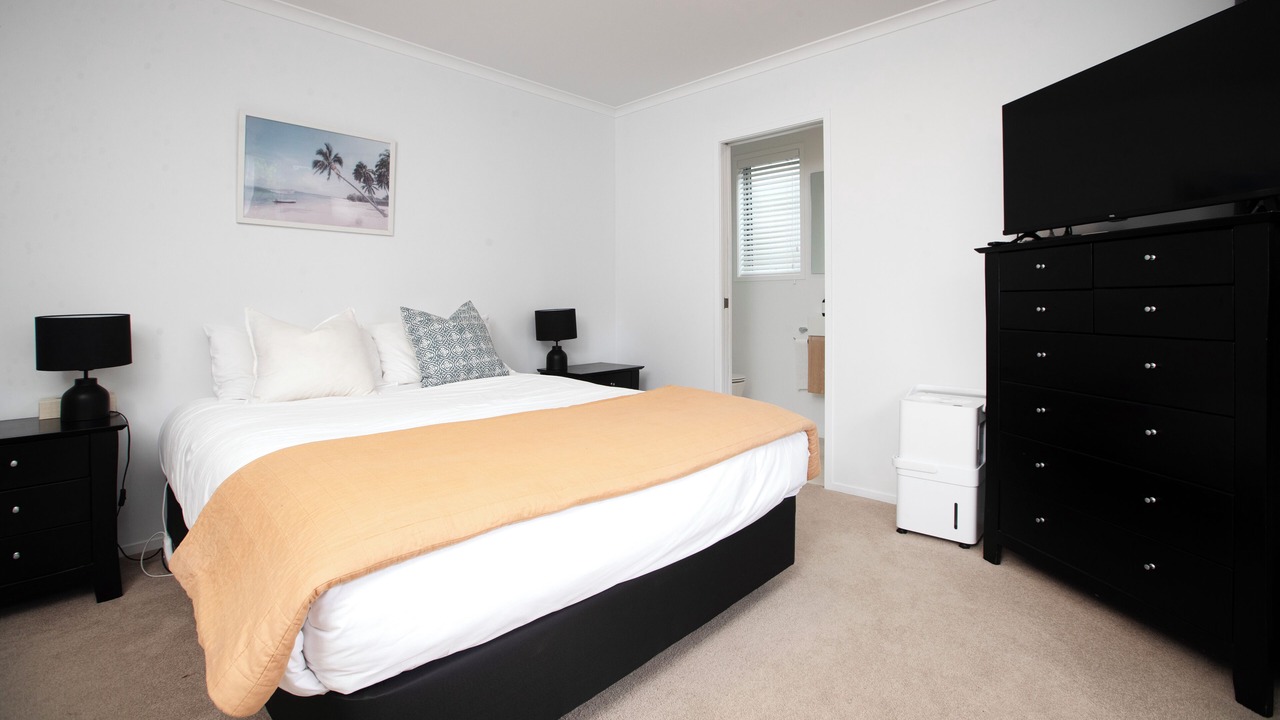 Photo of Bedroom in Papamoa Beach