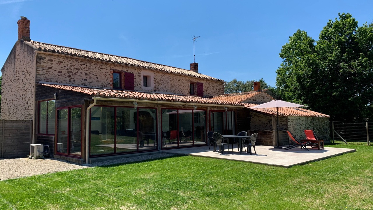 Photo of Outdoor in Saint-Julien-des-Landes