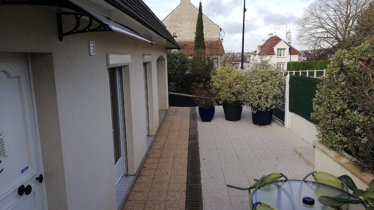 Photo of Outdoor in Fontaine-Etoupefour