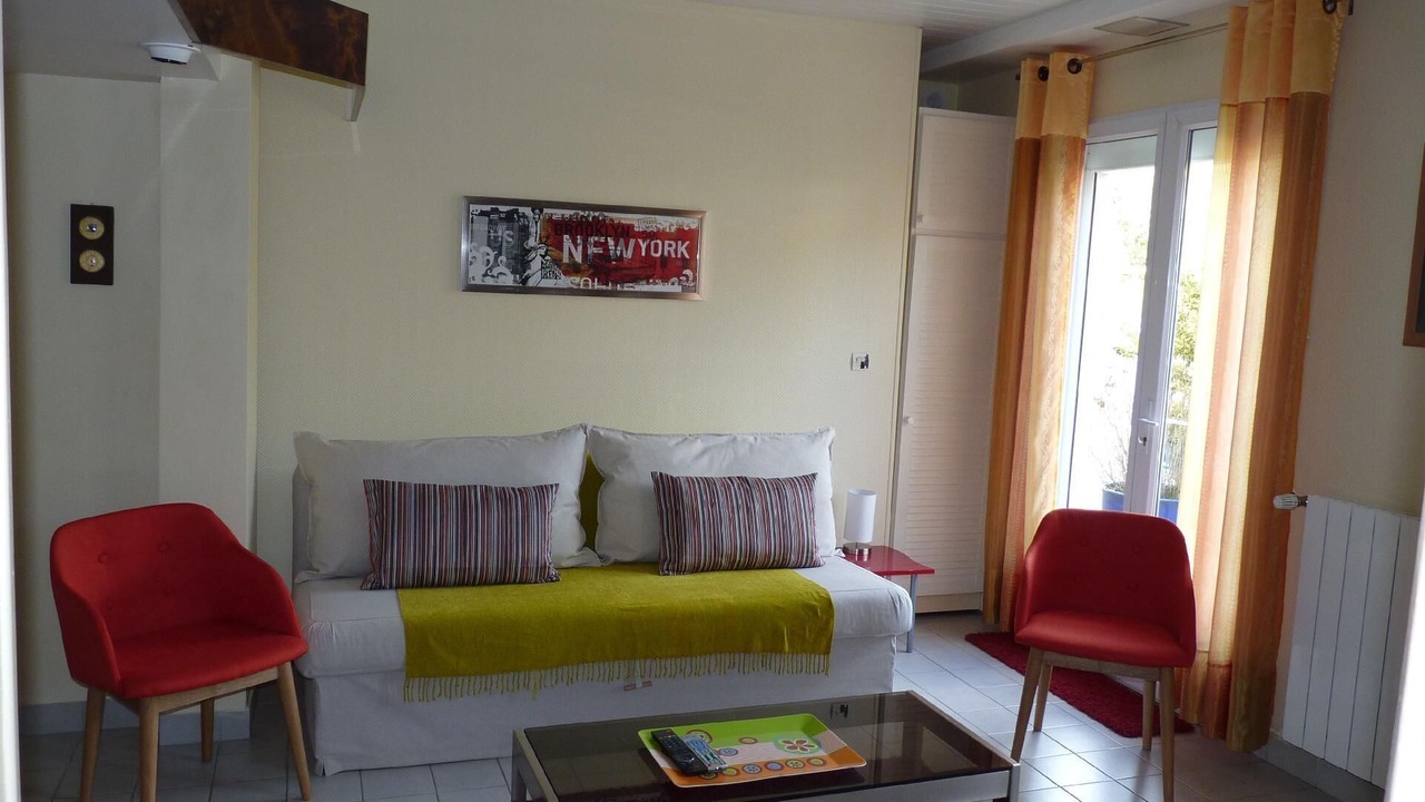 Photo of Livingroom in Fontaine-Etoupefour