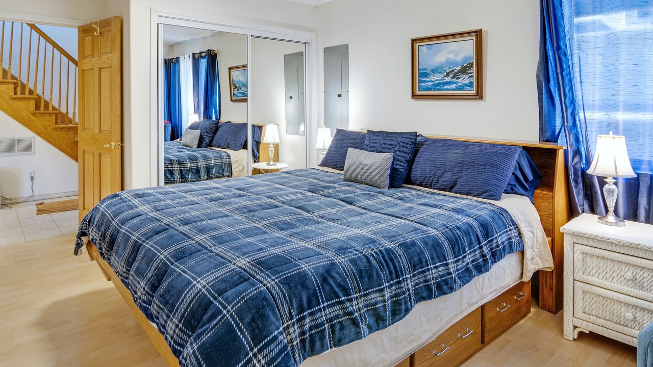 Photo of Bedroom in Yachats