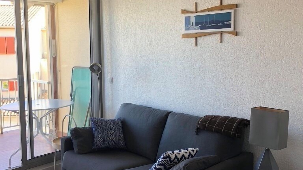 Photo of Livingroom in Le Port