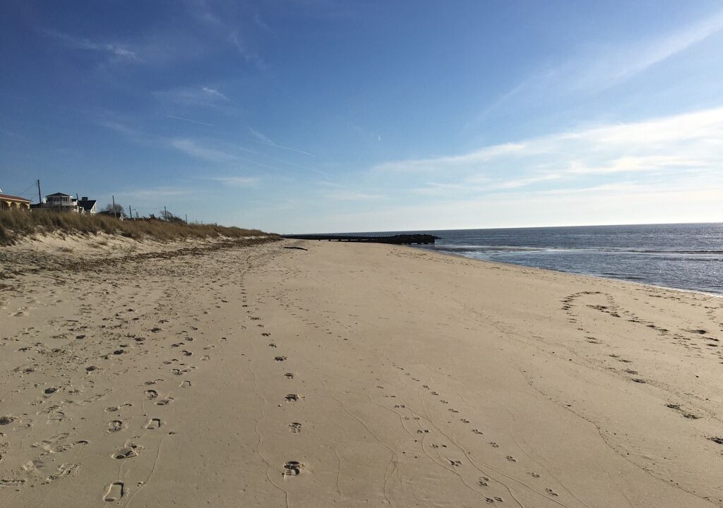 Photo of Others in Town Bank