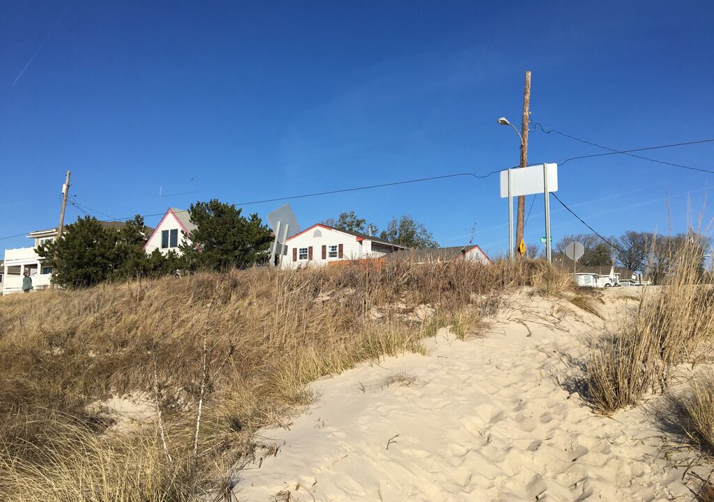 Photo of Others in Town Bank