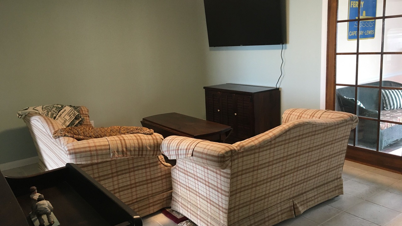 Photo of Others in Town Bank