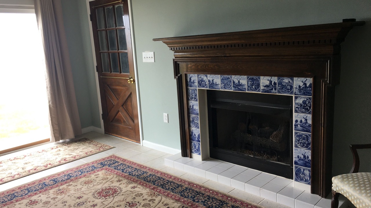 Photo of Others in Town Bank