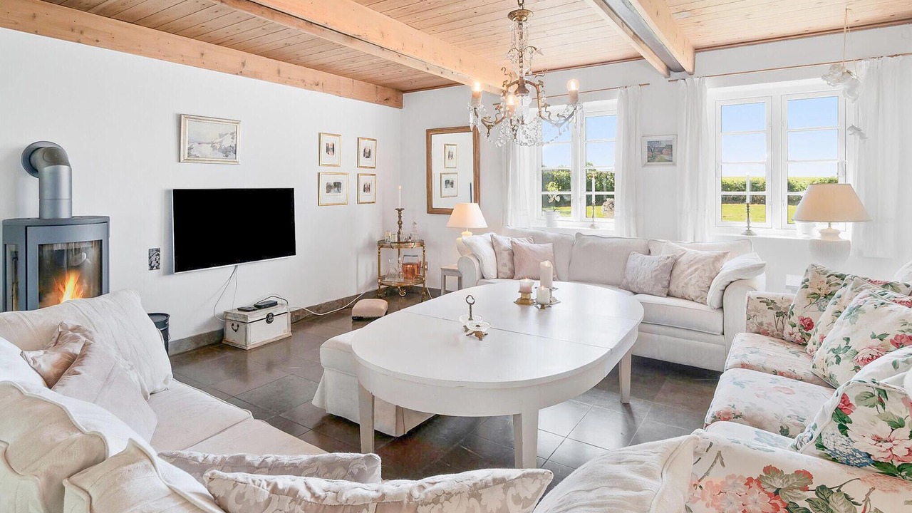 Photo of Bedroom in Humble