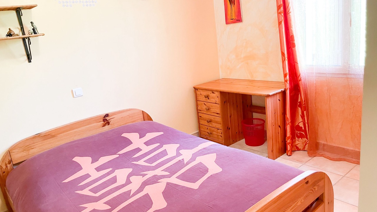 Photo of Bedroom in Pujaut