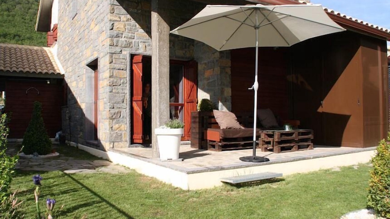 Photo of Patio Balcony in Gavin