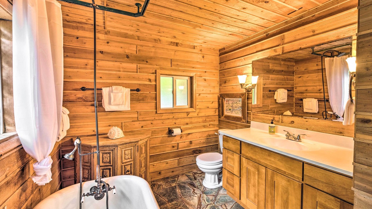 Photo of Bathroom in Index