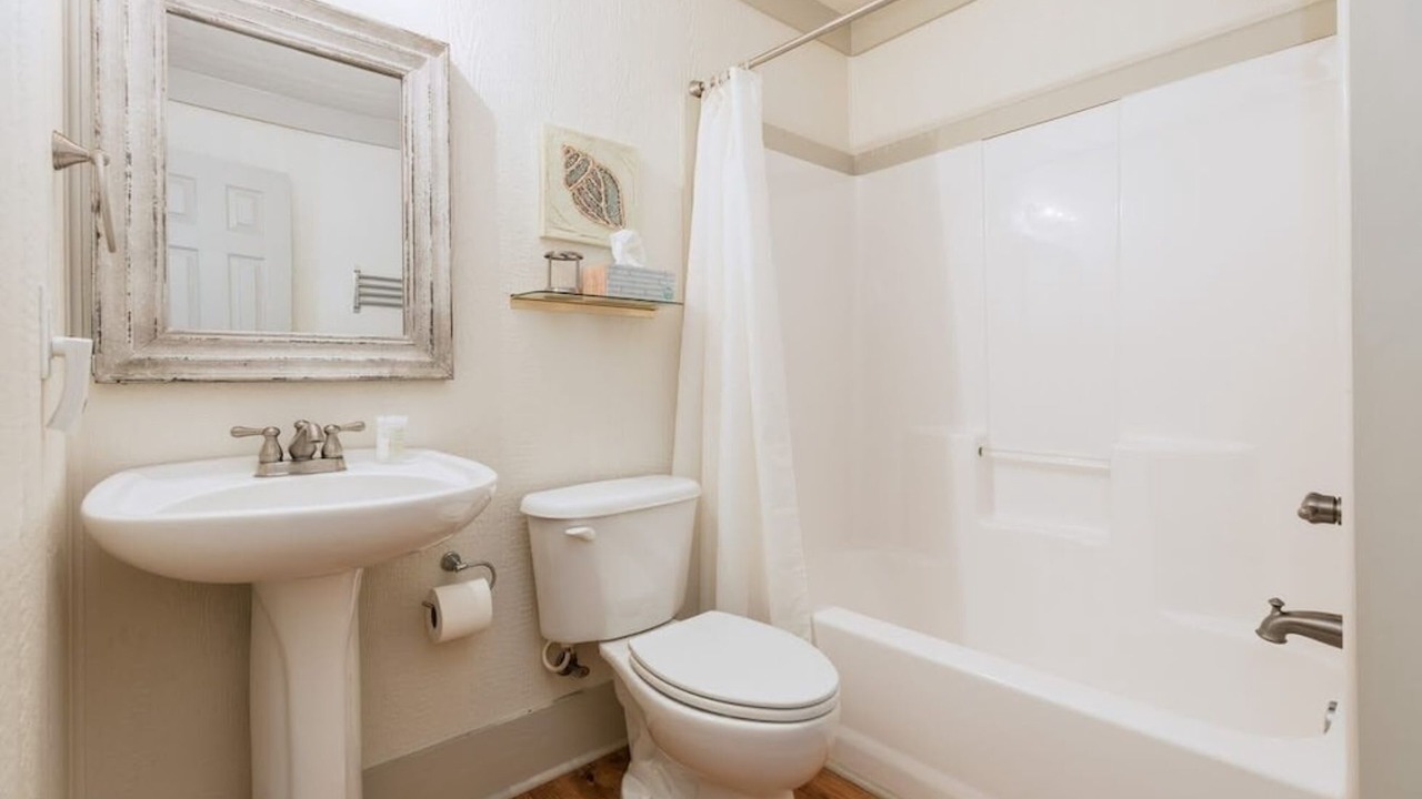 Photo of Bathroom in Galveston