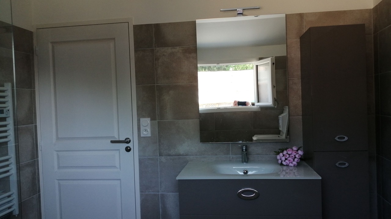 Photo of Bathroom in Grandcourt