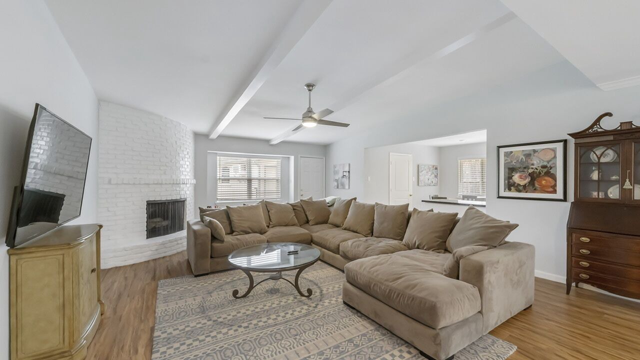 Photo of Livingroom in Houston