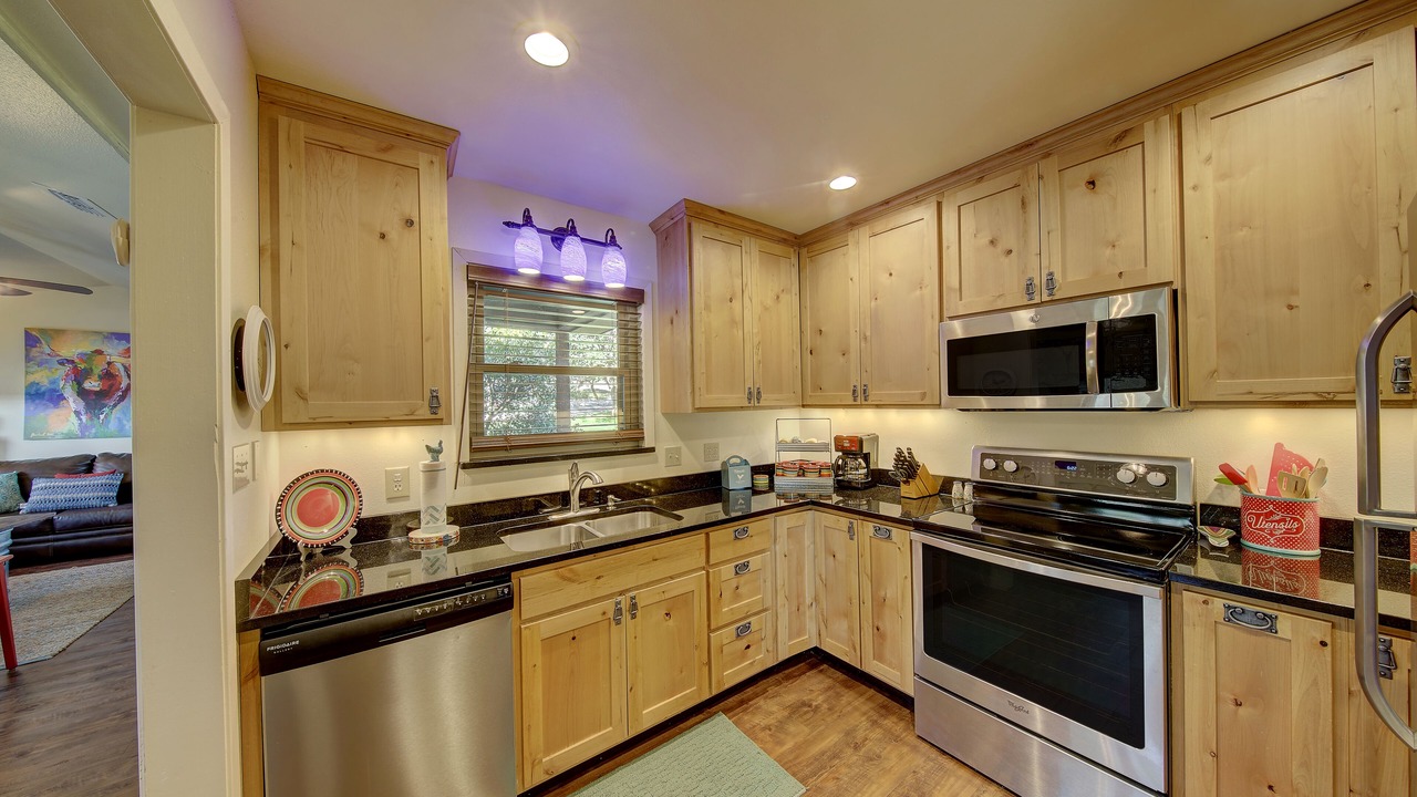Photo of Kitchen in Hunt