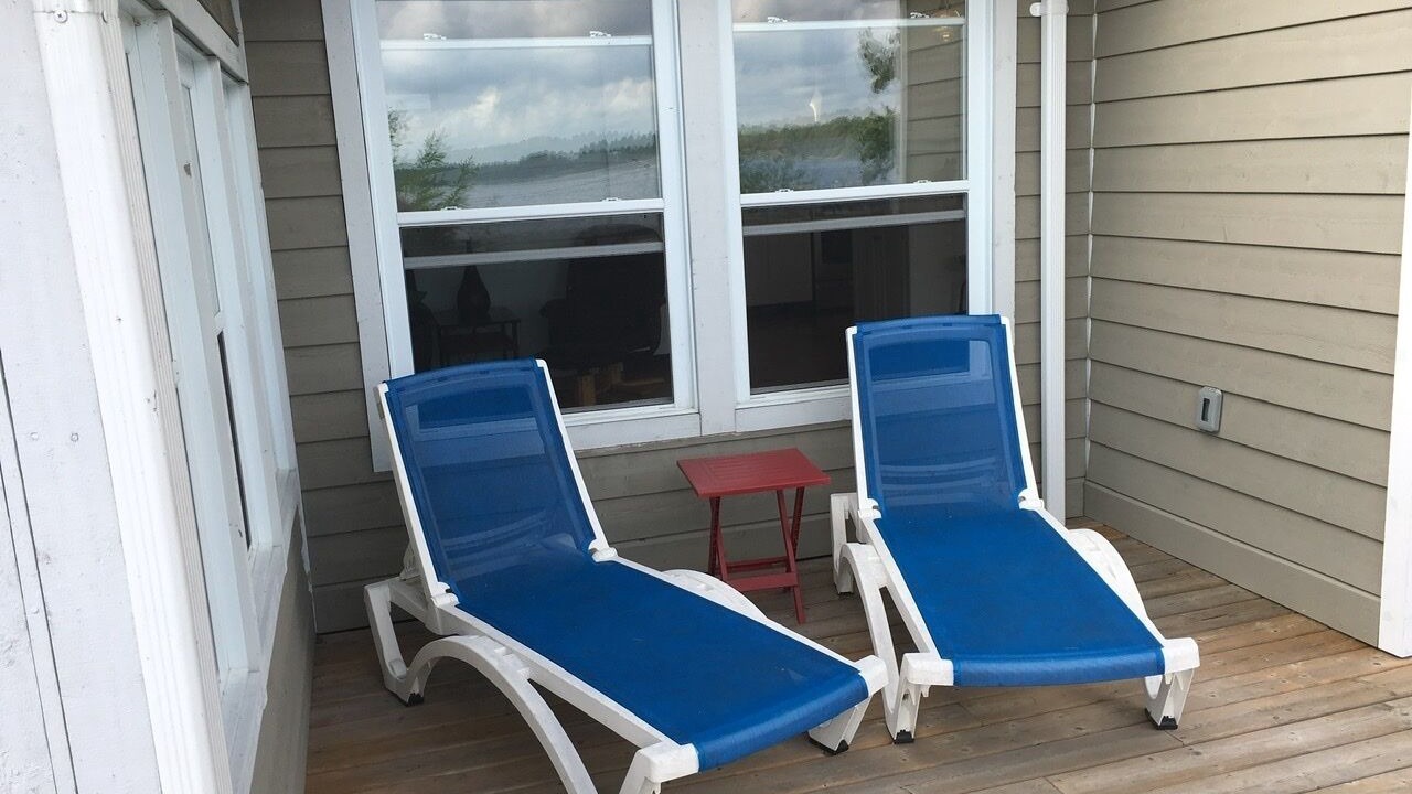 Photo of Patio Balcony in Byng Inlet