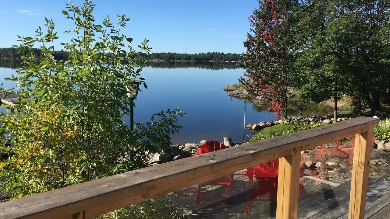 Photo of Patio Balcony in Byng Inlet