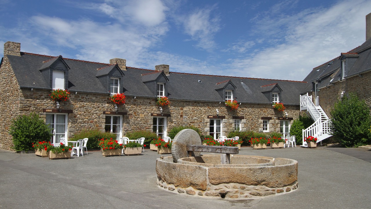 Photo of Outdoor in Saint-Jouan-des-Guerets