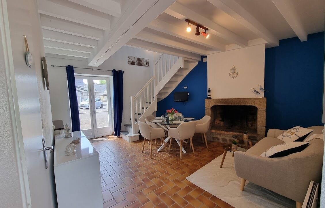 Photo of Livingroom in Saint-Jouan-des-Guerets