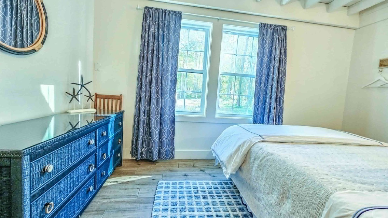 Photo of Bedroom in Newport