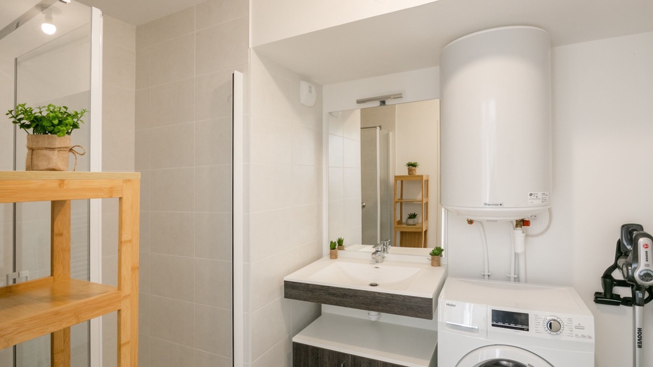 Photo of Bathroom in La Marne