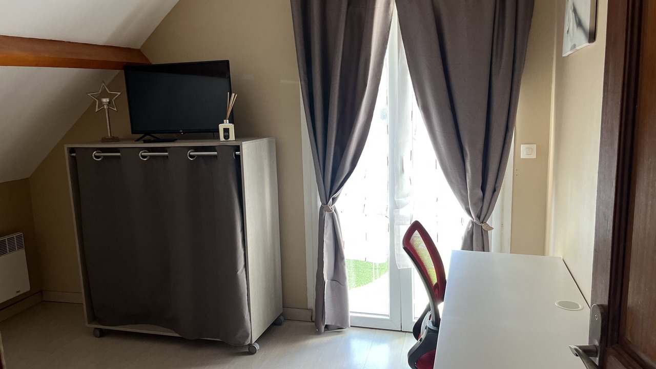 Photo of Bedroom in Soisy-sur-Ecole