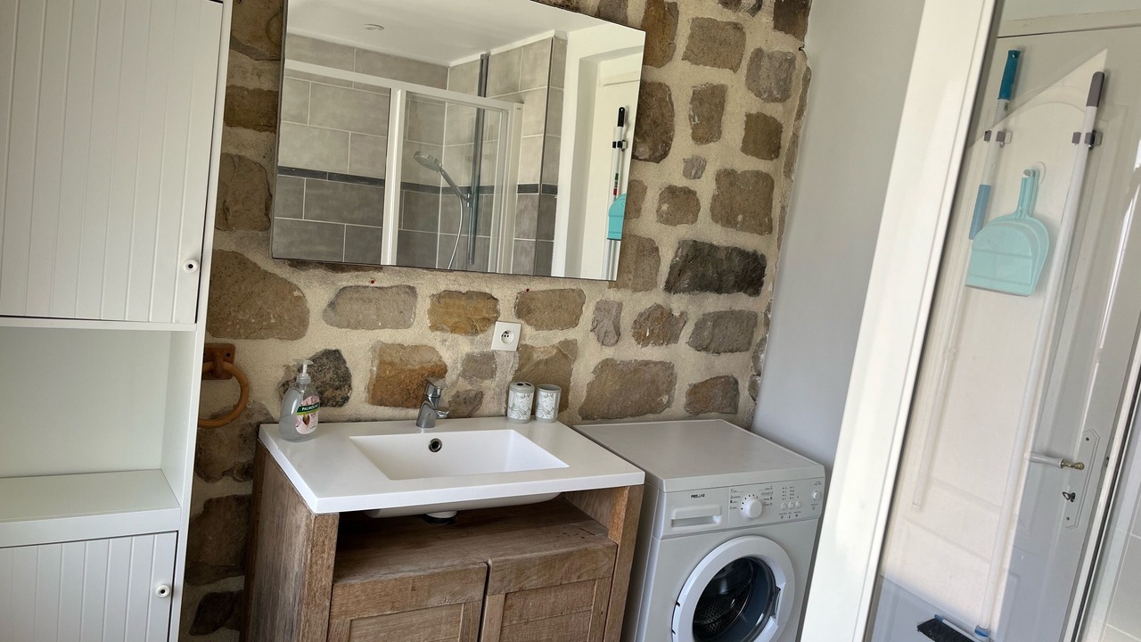 Photo of Bathroom in Soisy-sur-Ecole