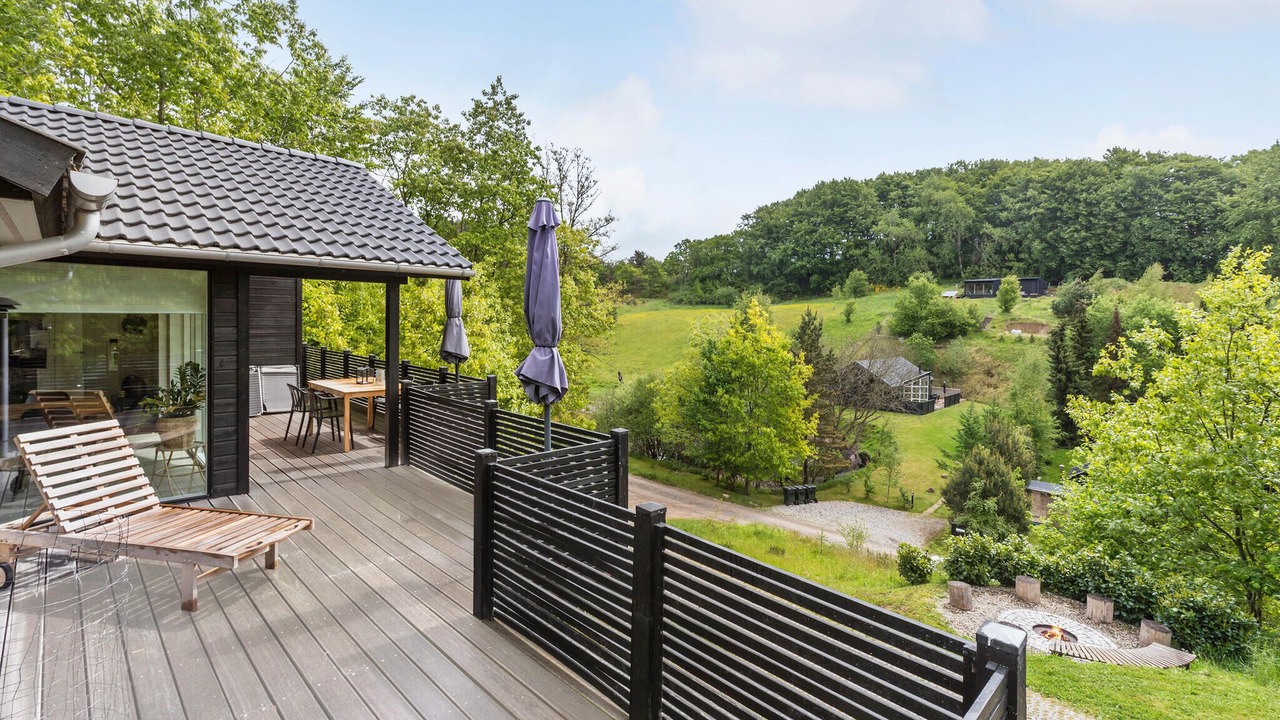 Photo of Others in Femmøller