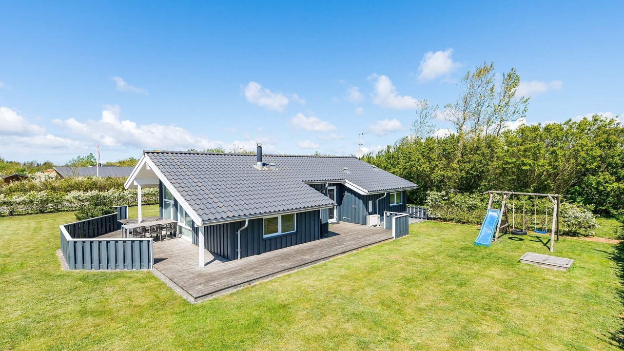 Photo of Outdoor in Skaven Strand