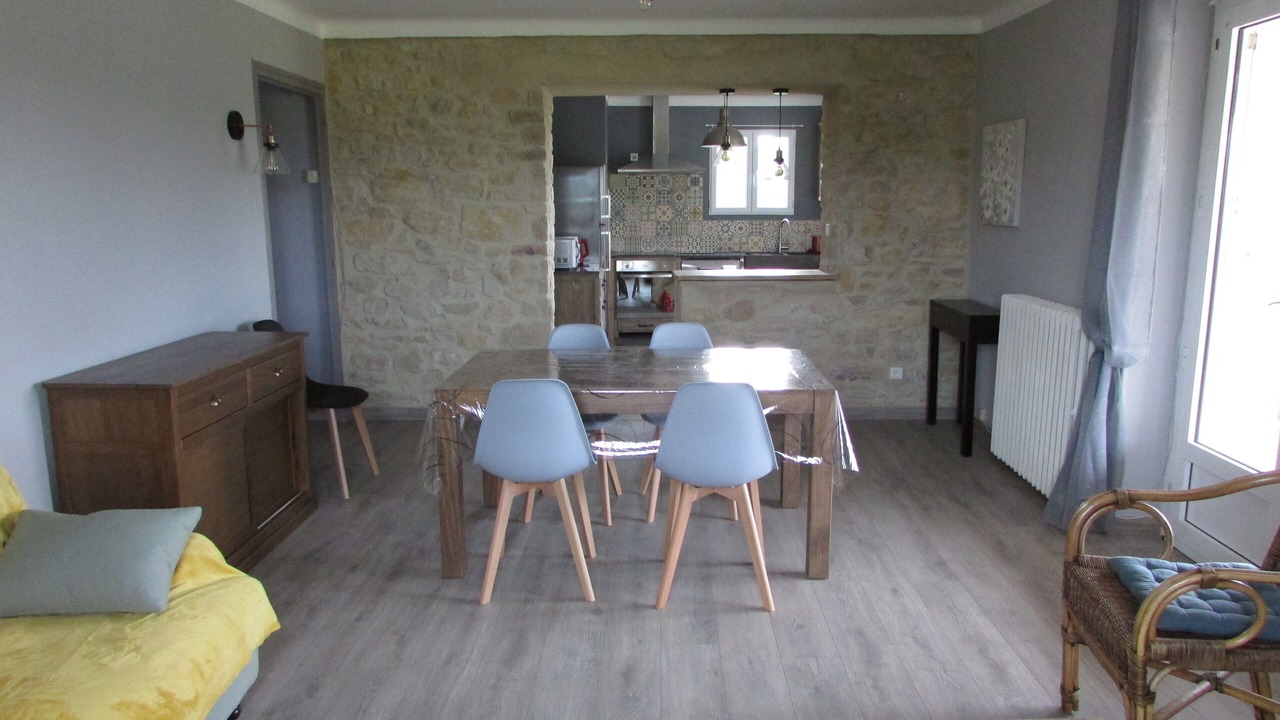 Photo of Livingroom in Saint-Victor-de-Malcap