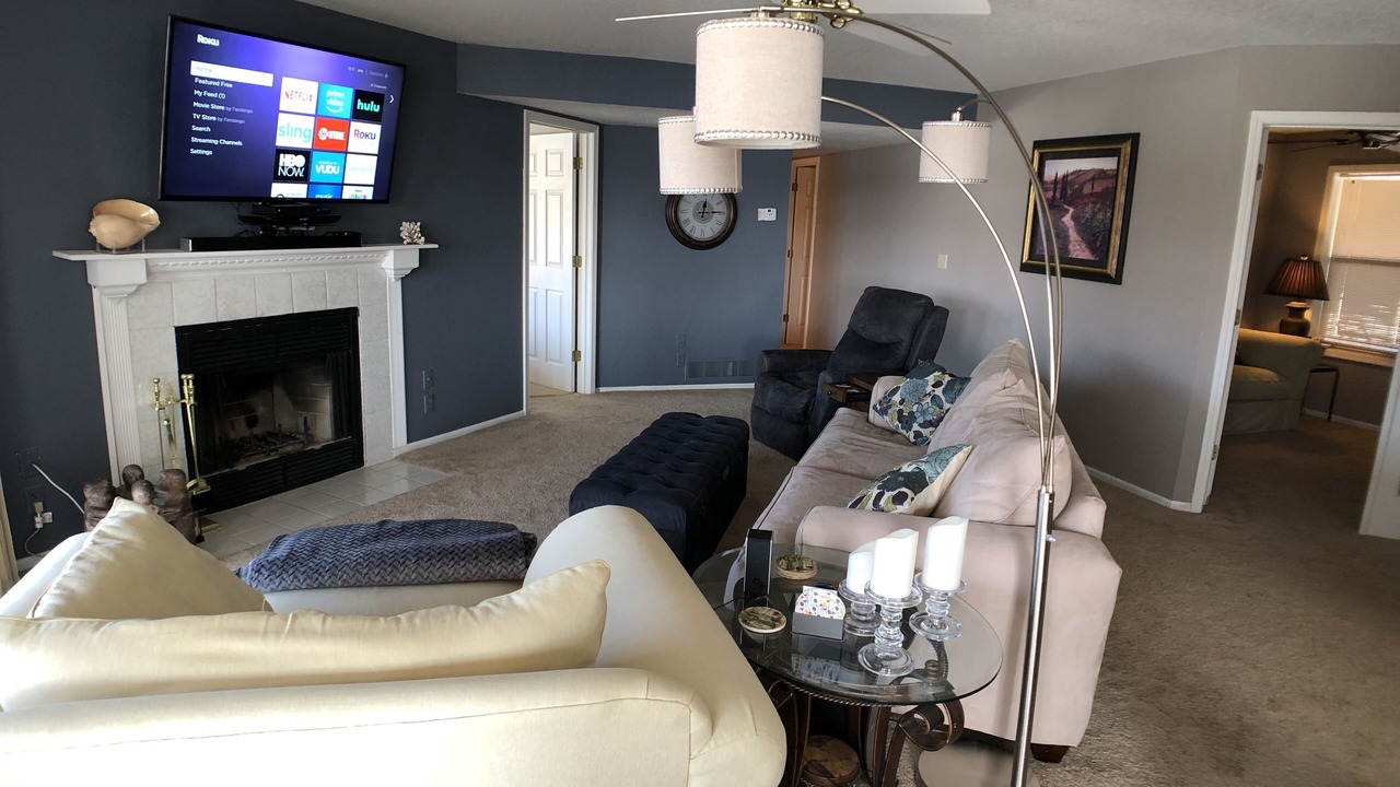 Photo of Livingroom in Village of Four Seasons