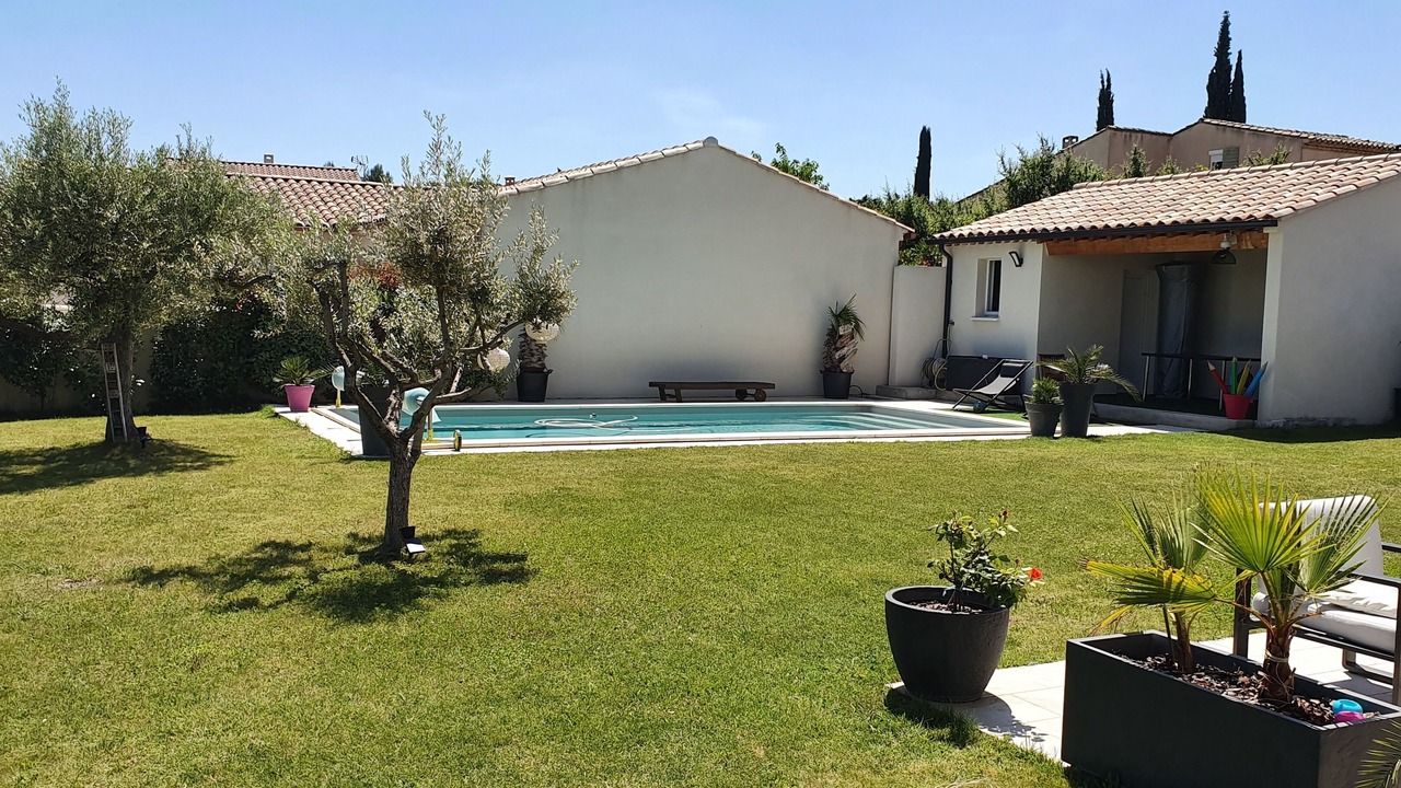 Photo of Outdoor in Caumont-sur-Durance